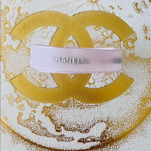 Chanel Soft Pink Sheer Ribbon - Picture 9 of 11